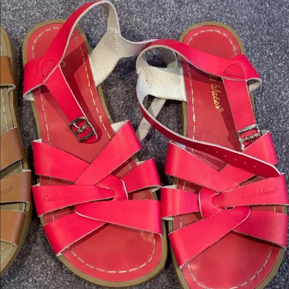 Salt Water Sandals - Picture 3 of 6